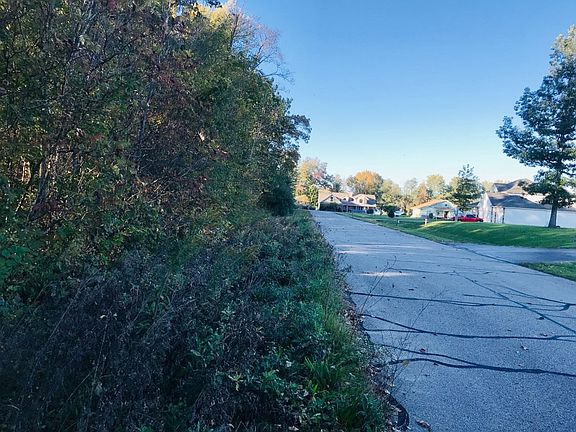 2nd image of 5672 S Beaver Run