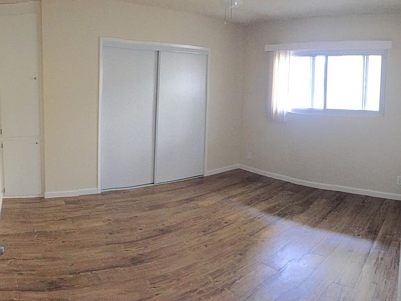 4th image of 16214 Vanowen St APT 5