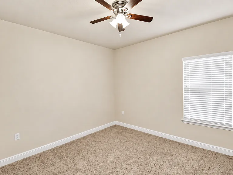 3674 Hawks Landing Cir — Photo 14