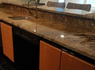 22 Kent Pl, Cranston, RI 02905