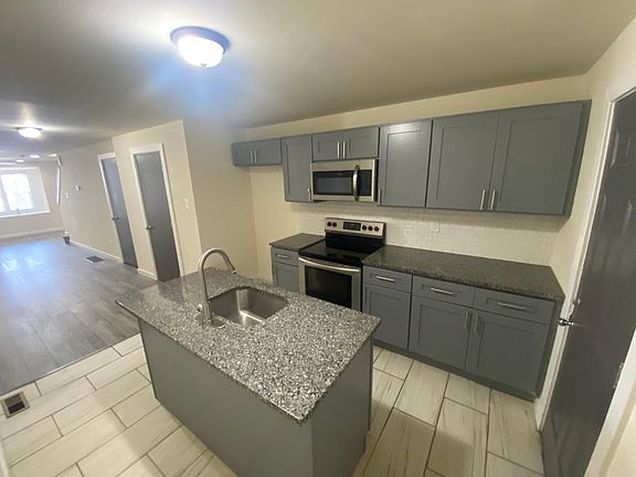 4th image of 5730 Warrington Ave
