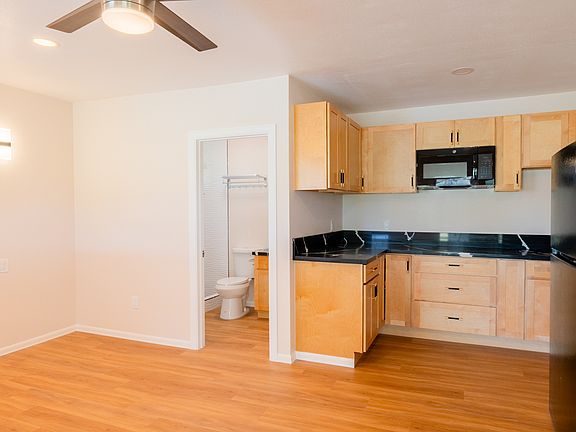 2nd image of 15-1868 29th Ave #B