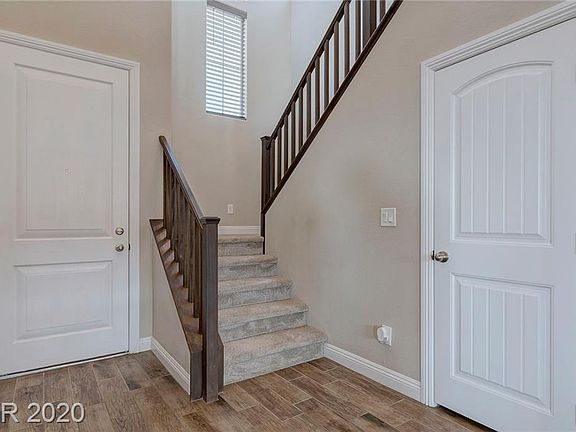 5th image of 8090 Pinyon Ridge St