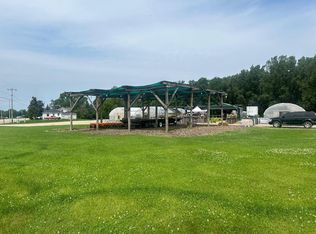 5940 60th St, Kenosha, WI 53144