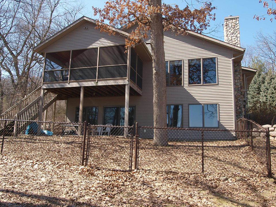 1st image of N7770 Kettle Moraine Dr