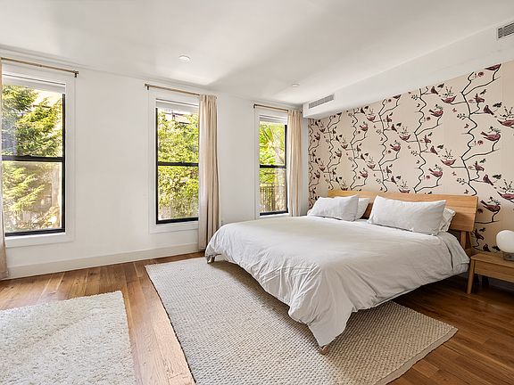 5th image of 153 Monroe St #2