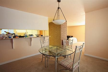 3rd image of 1214 Menlo Dr