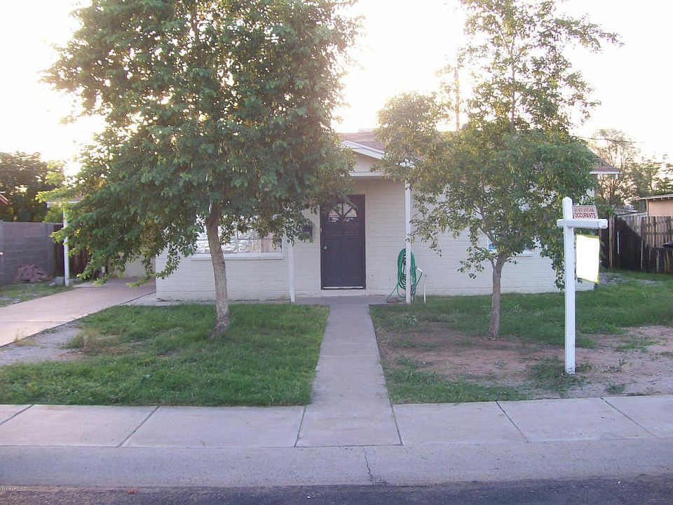 1st image of 102 N Hunt Dr E