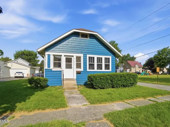 615 S Wood St, Fostoria, OH 44830