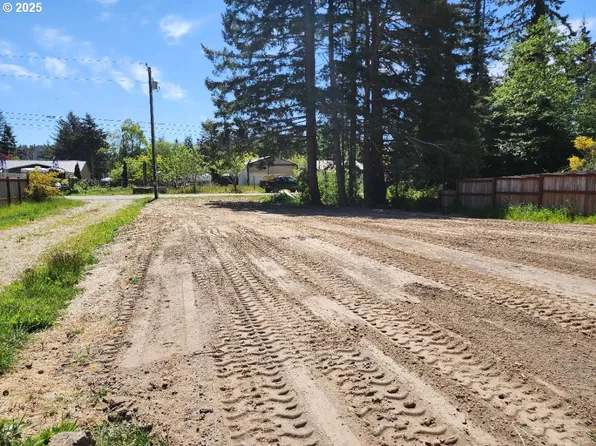 Mather Dr #1304, Pt Orford, OR 97465