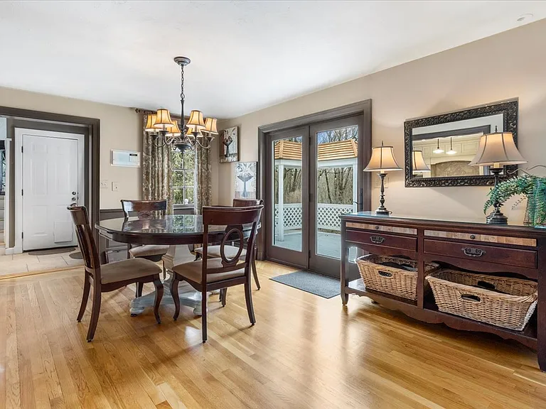 Casual dining room off the kitchen and deck.