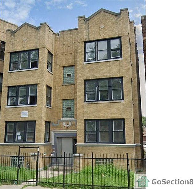 2nd image of 11029 S Vernon Ave #2