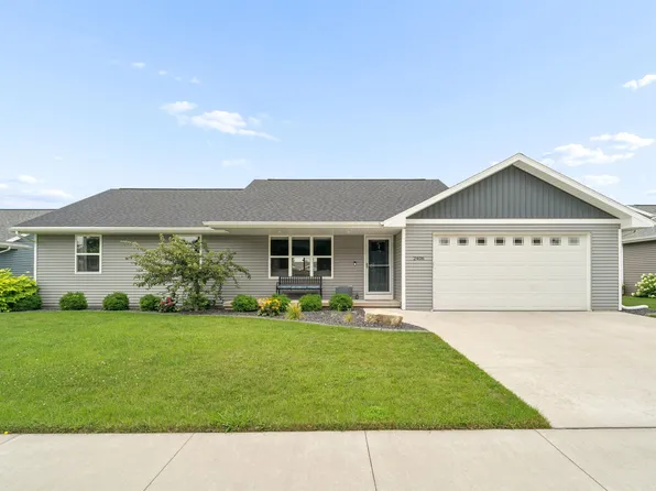 2406 Hendricks Ave, Kaukauna, WI 54130