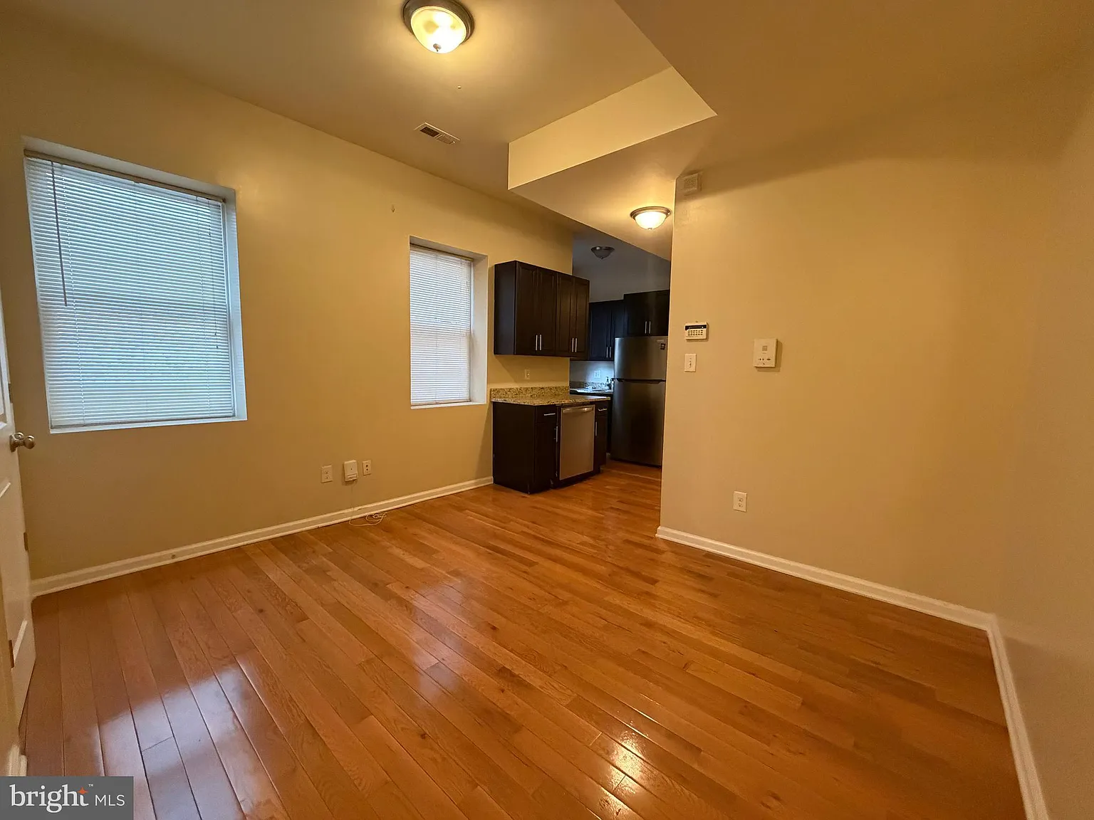 4 bed, 3666 sqft, $1,675 — Photo 3
