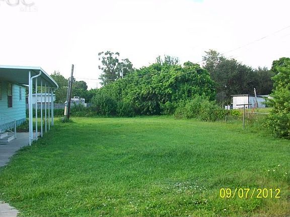 3rd image of 8125 Heck Dr