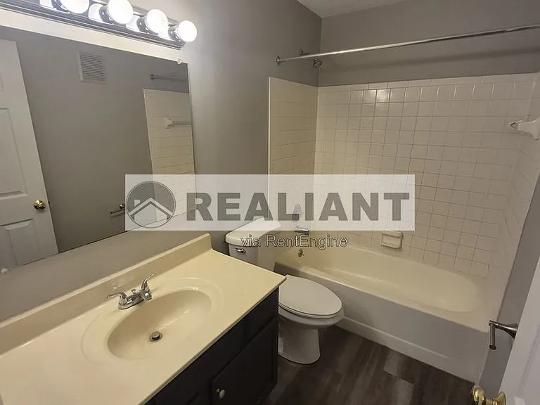 68 View Terrace Dr #5 — Photo 6