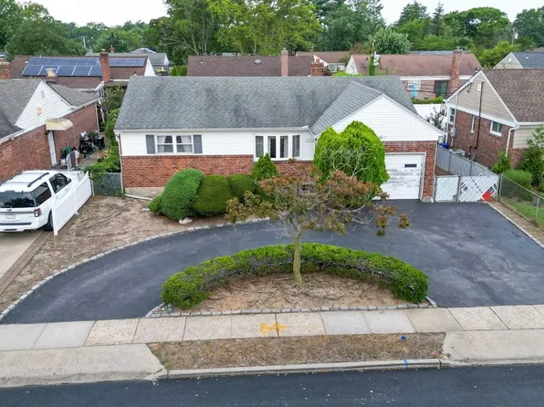 552 Ridge Road, Elmont, NY 11003