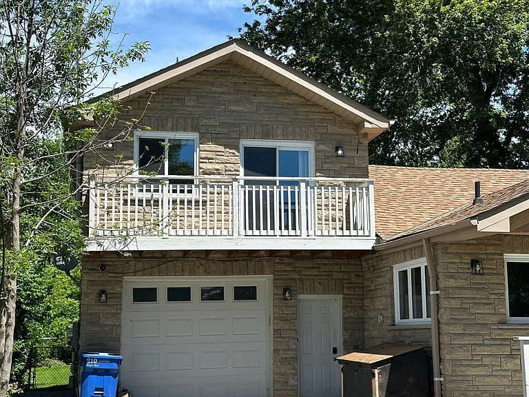 210 Ways Bay Dr #UPPER — Photo 2