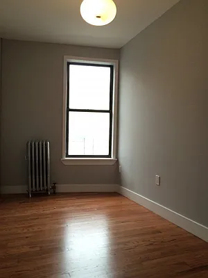 Rented by Bohemia Realty Group | media 7