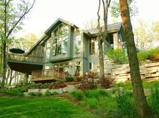 1315 Westwood Trl, Woodstock, IL 60098
