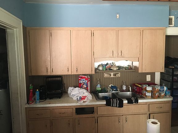 3rd image of 4700 21st St N