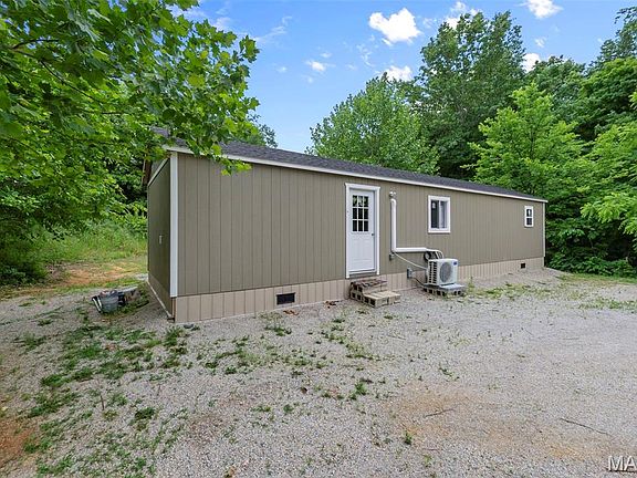 4th image of 283 Sandstone Dr