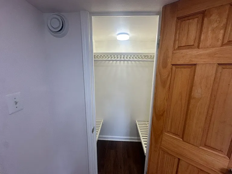 5719 W Giddings St — Photo 14