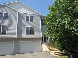 2 Jersey Dr, Worcester, MA 01606