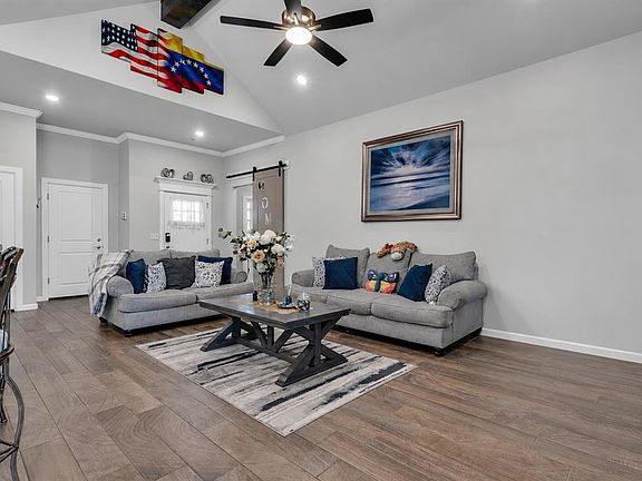 5th image of 5512 Carmel Creek Dr