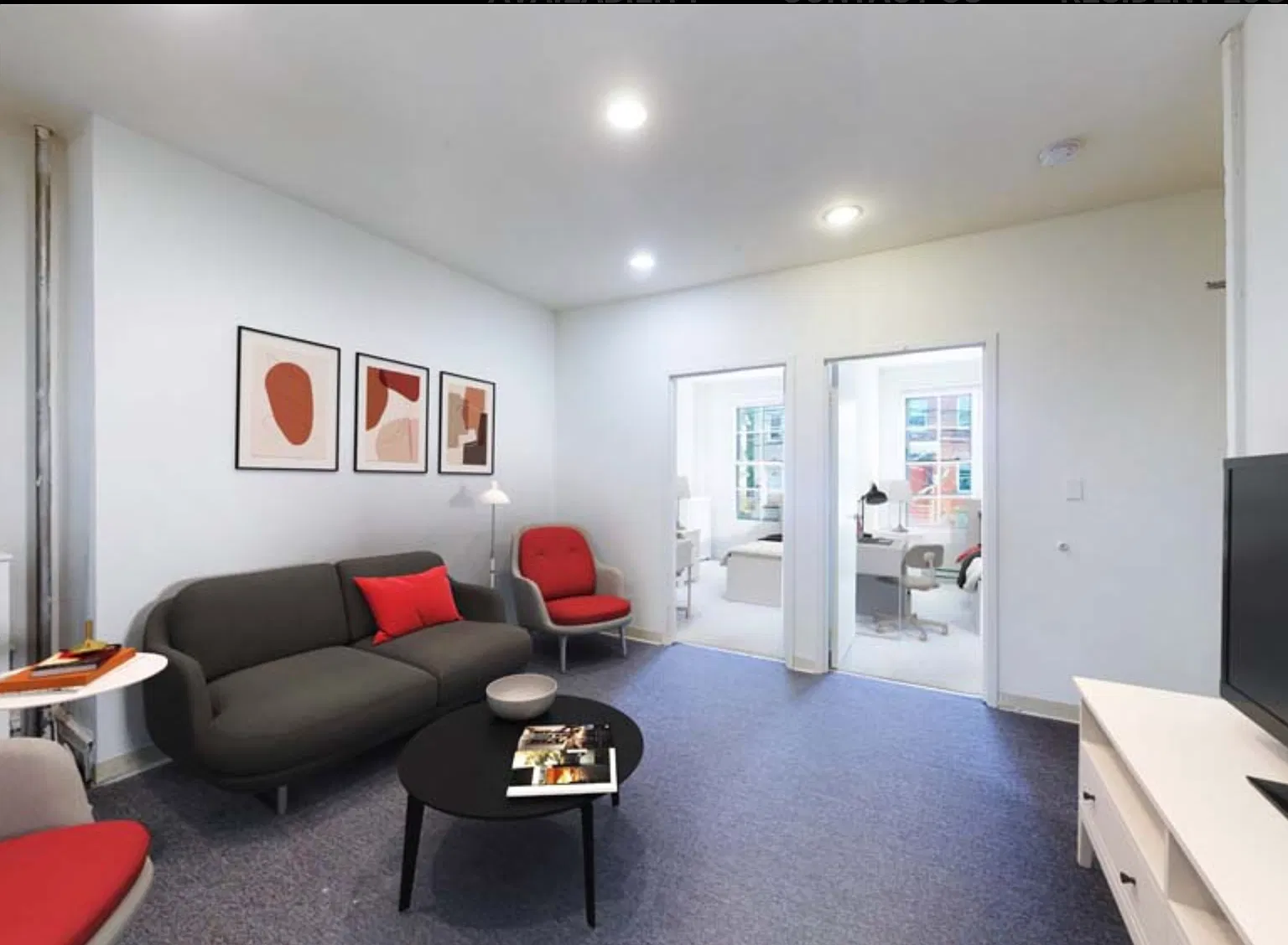 3 bed, 1100 sqft, $3,400 — Photo 3