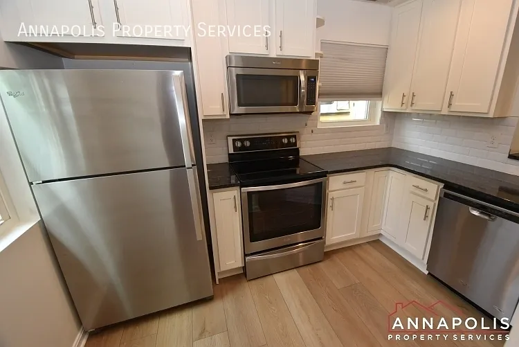 1625 Hilltop Rd — Photo 4