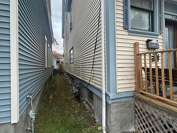 4th image of 130 6th Avenue
