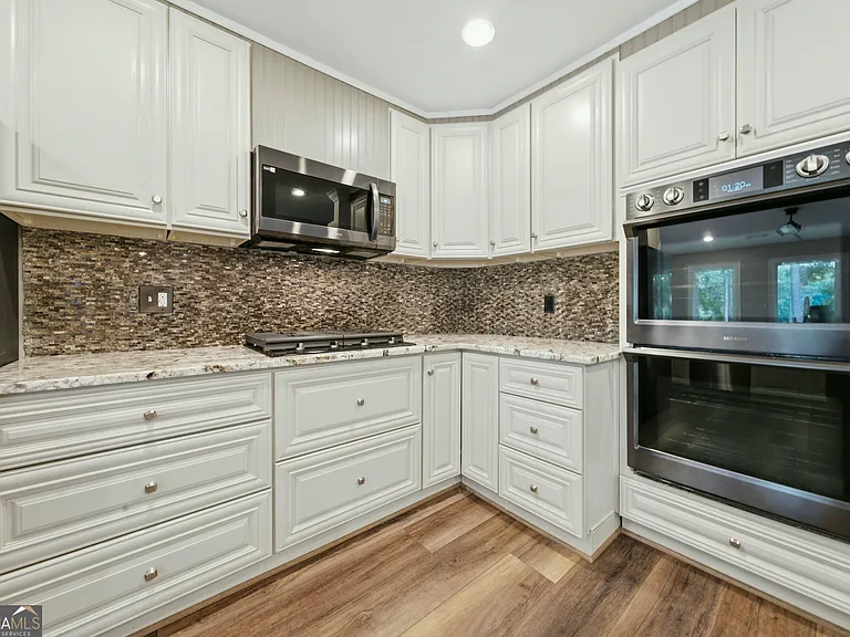 250 Aspen Way — Photo 28