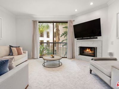 11847 Gorham Ave APT 214, Los Angeles, CA, 90049