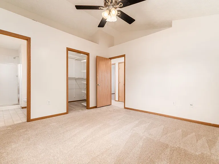 6201 Norway Glen Ave — Photo 30