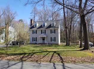 4825 Black Oak Rd, North Chesterfield, VA 23237