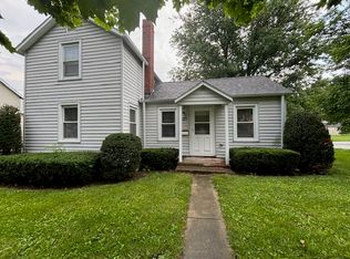 821 Lincoln Hwy, Rochelle, IL 61068