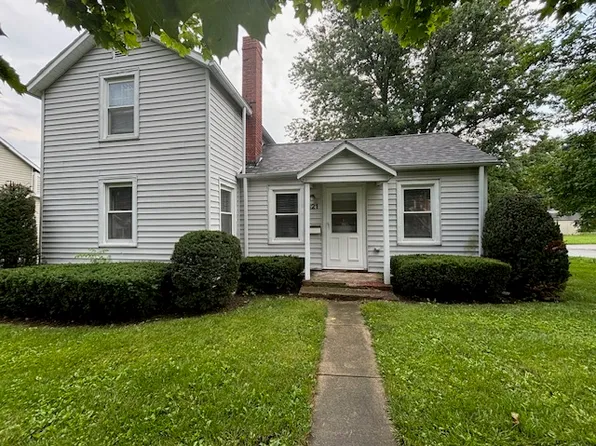 821 Lincoln Hwy, Rochelle, IL 61068