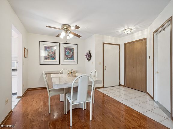 3rd image of 1603 W Hawkes St Unit 1
