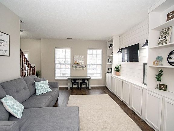 5th image of 18803 Pilot Mills Dr