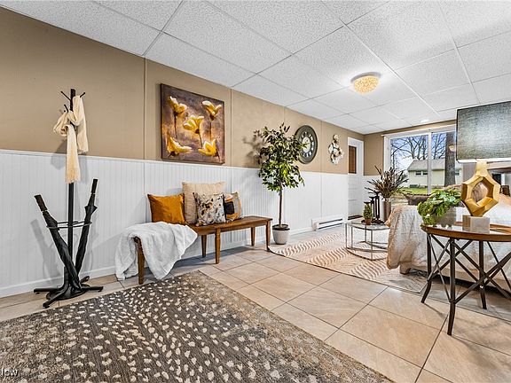 2nd image of 4111 Arden Blvd