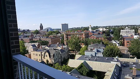 Massachusetts Ave — Photo 17