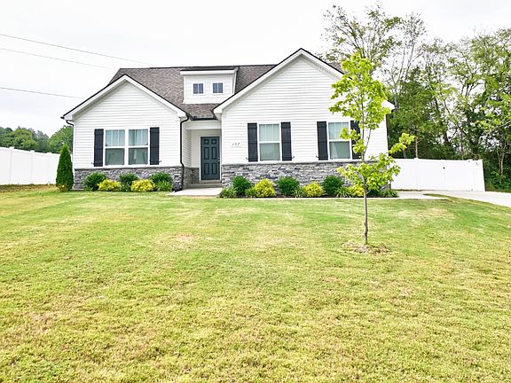 2nd image of 107 Curbow Ct