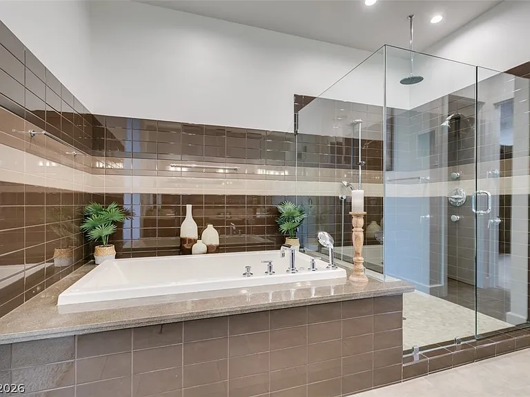 483 Toucan Ridge Ct — Photo 34