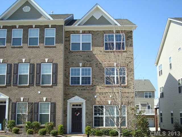 1st image of 7119 Brighton Park Dr