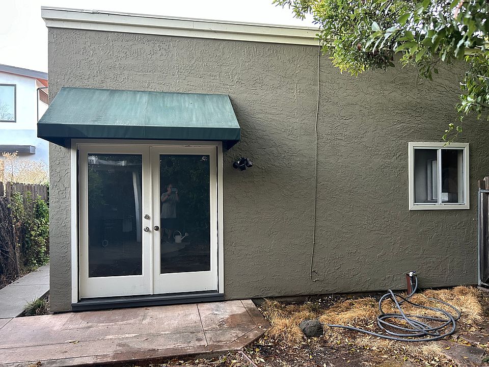 1st image of 579 Crawford Dr #A