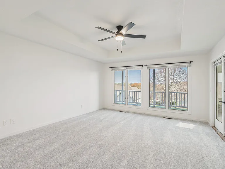 318 Cheestana Way — Photo 33