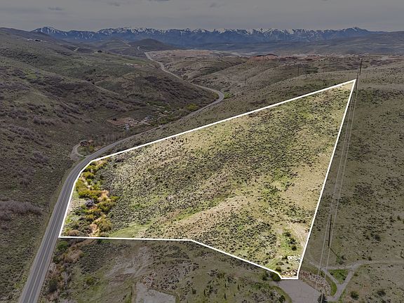 4th image of 6325 N Elk Ridge Rd