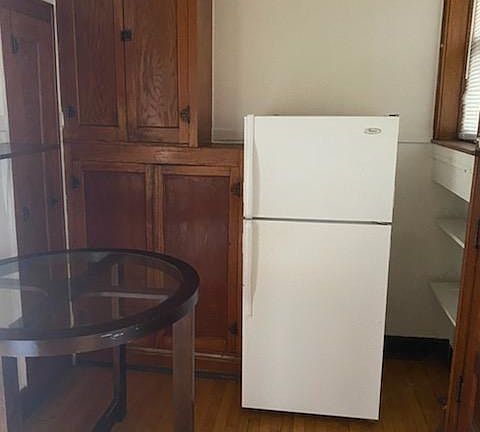 3rd image of 3158 N Linder Ave #3