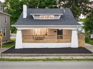 414 W Pike St, Houston, PA 15342